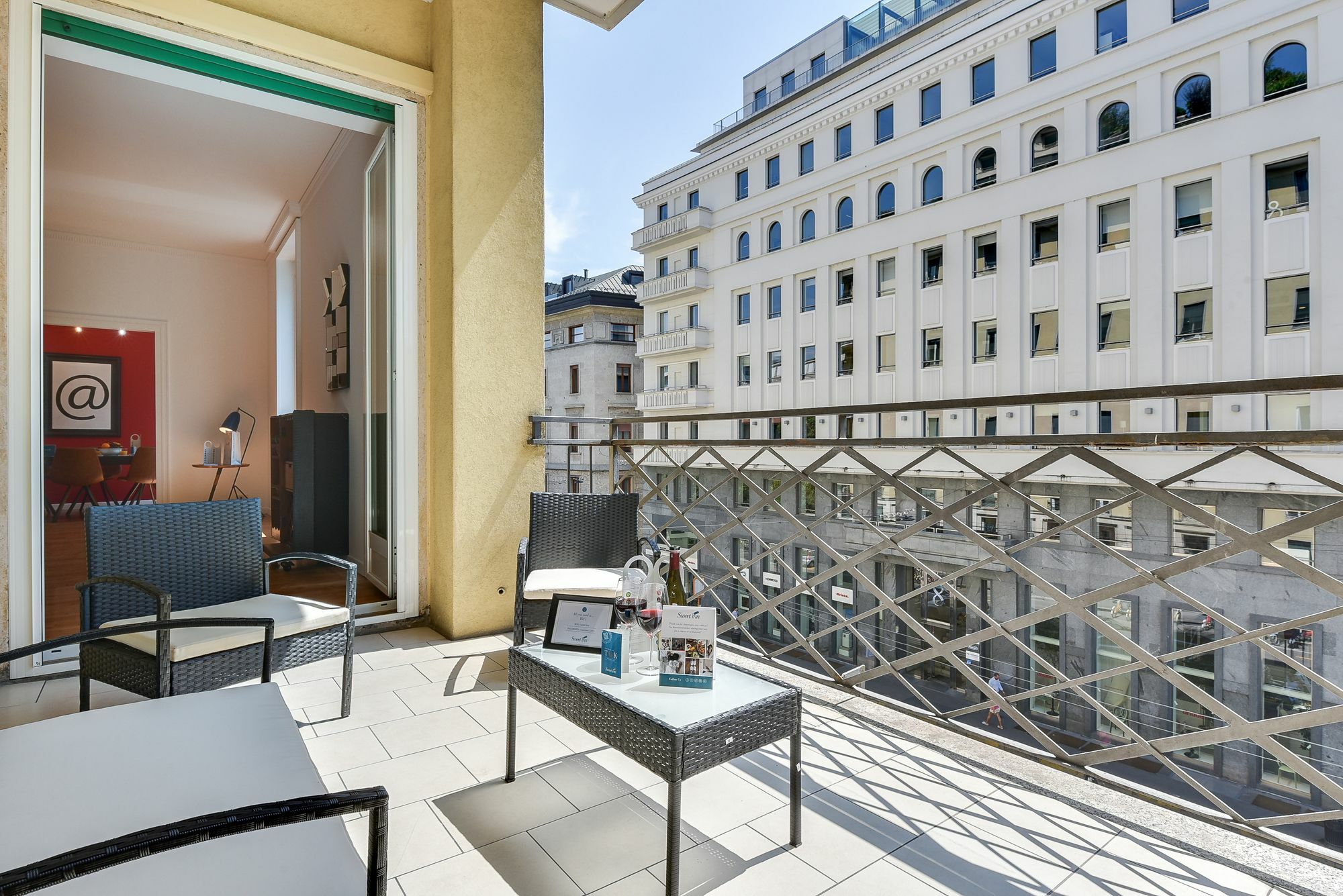 Sweet Inn - Borgogna Milano Exteriör bild